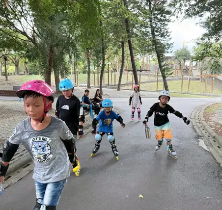 寒暑假營隊活動照片 1